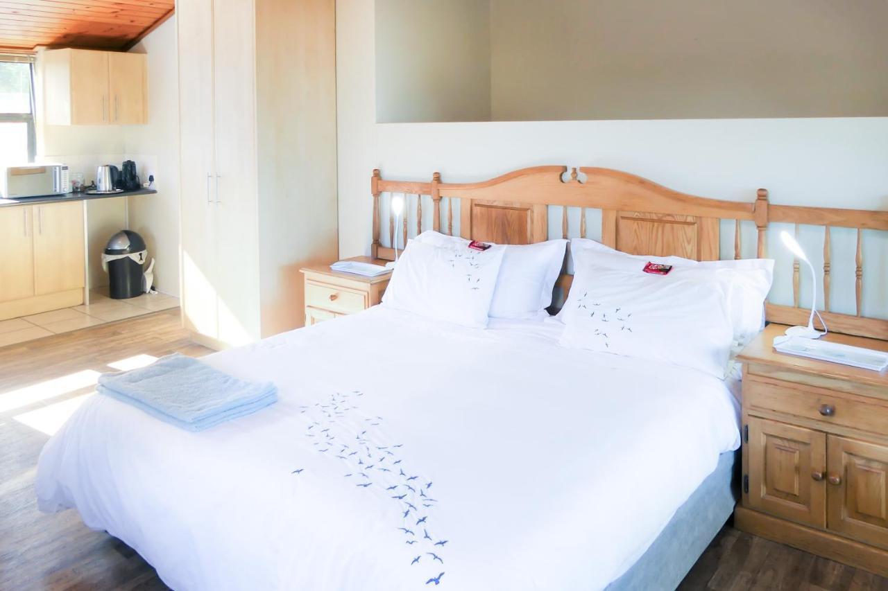 ホテル Shalom Self Catering クレインモンド エクステリア 写真
