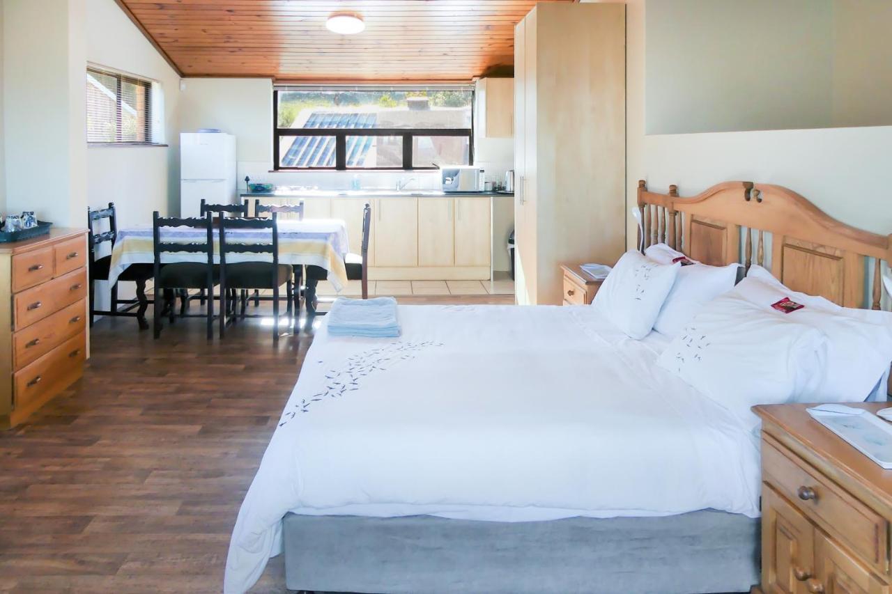 ホテル Shalom Self Catering クレインモンド エクステリア 写真